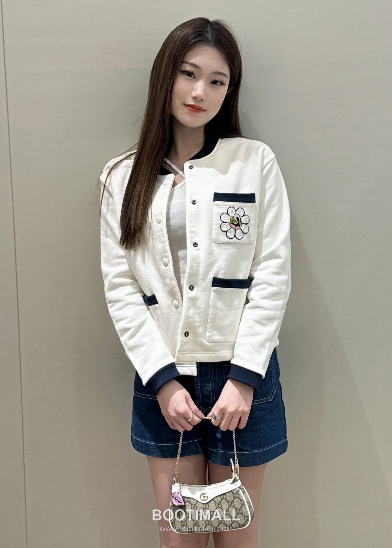 Gucci GG Canvas Shoulder Bag Canvas with Leather Trim Beige 구찌 GG 캔버스 숄더백 캔버스 및 레더 트리밍 베이지 25cm 9