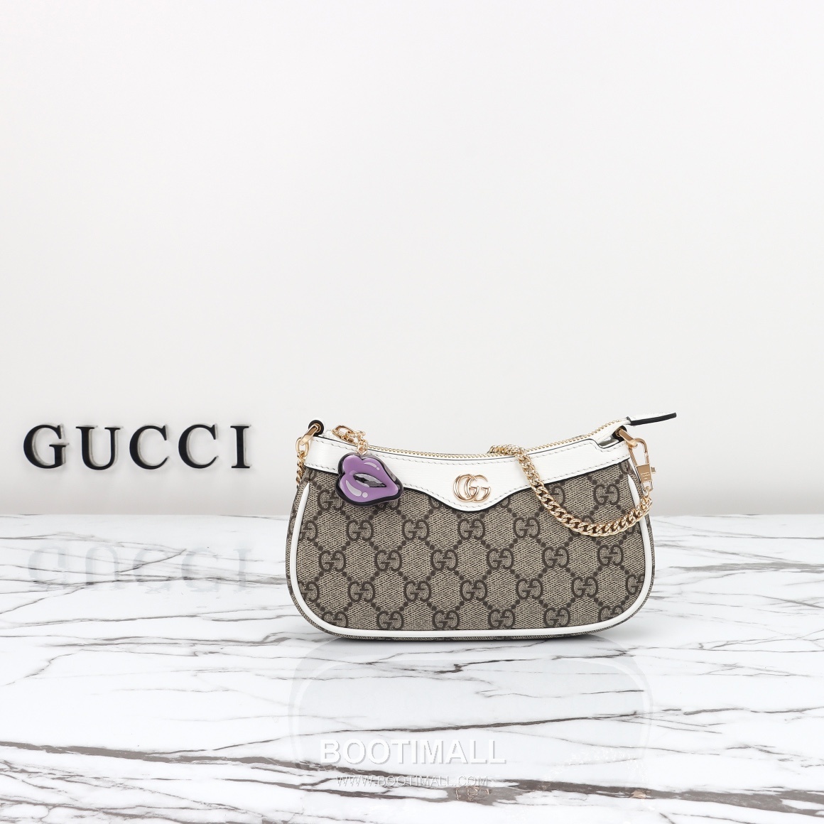 Gucci GG Canvas Shoulder Bag Canvas with Leather Trim Beige 구찌 GG 캔버스 숄더백 캔버스 및 레더 트리밍 베이지 25cm 10