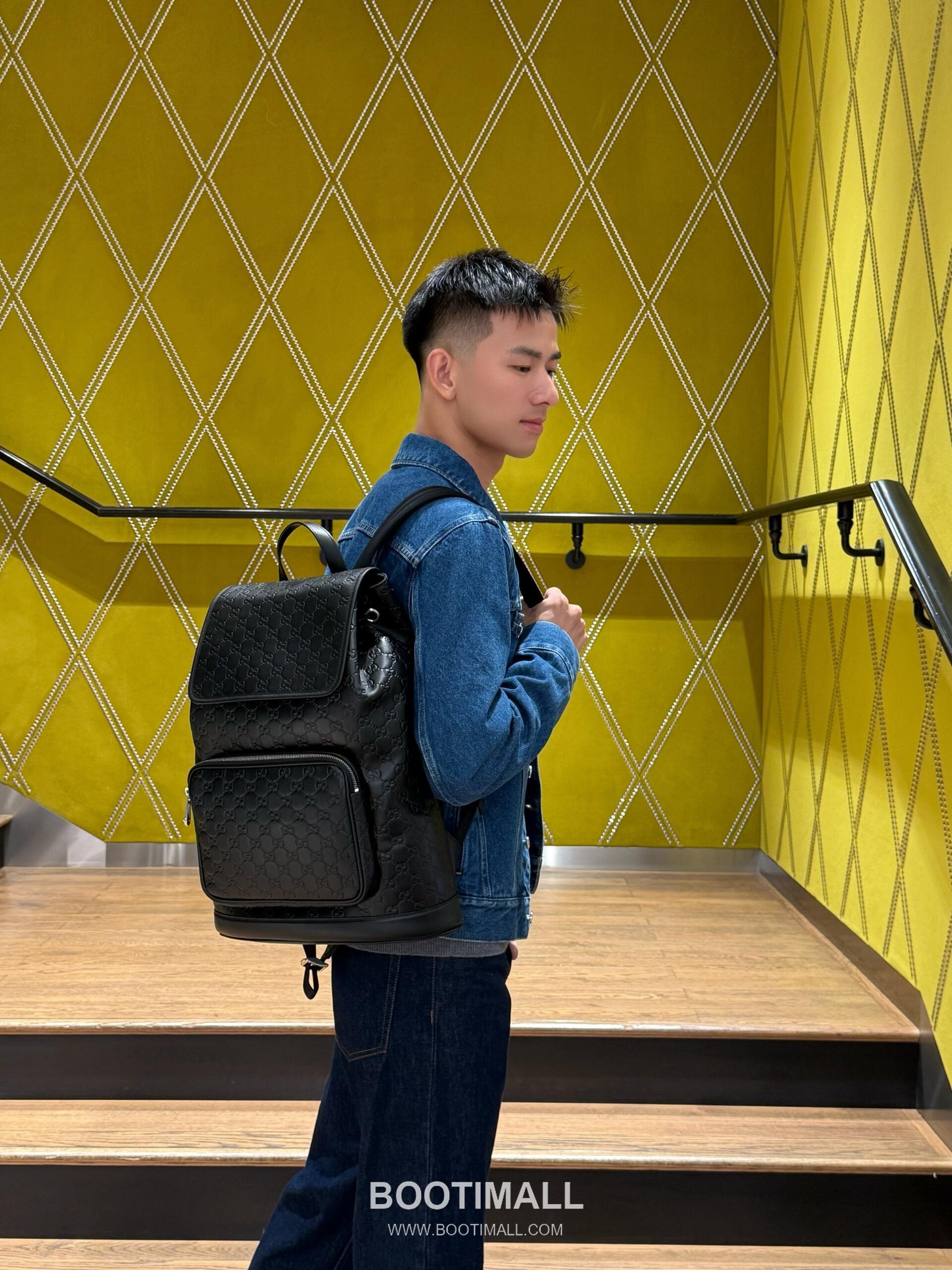 Gucci GG Embossed Backpack Leather Black 구찌 GG 엠보스 백팩 가죽 블랙 42cm 6