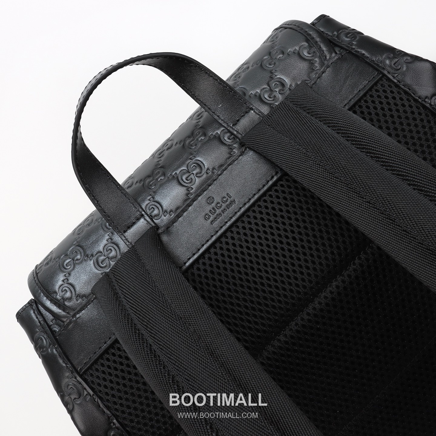 Gucci GG Embossed Backpack Leather Black 구찌 GG 엠보스 백팩 가죽 블랙 42cm 16