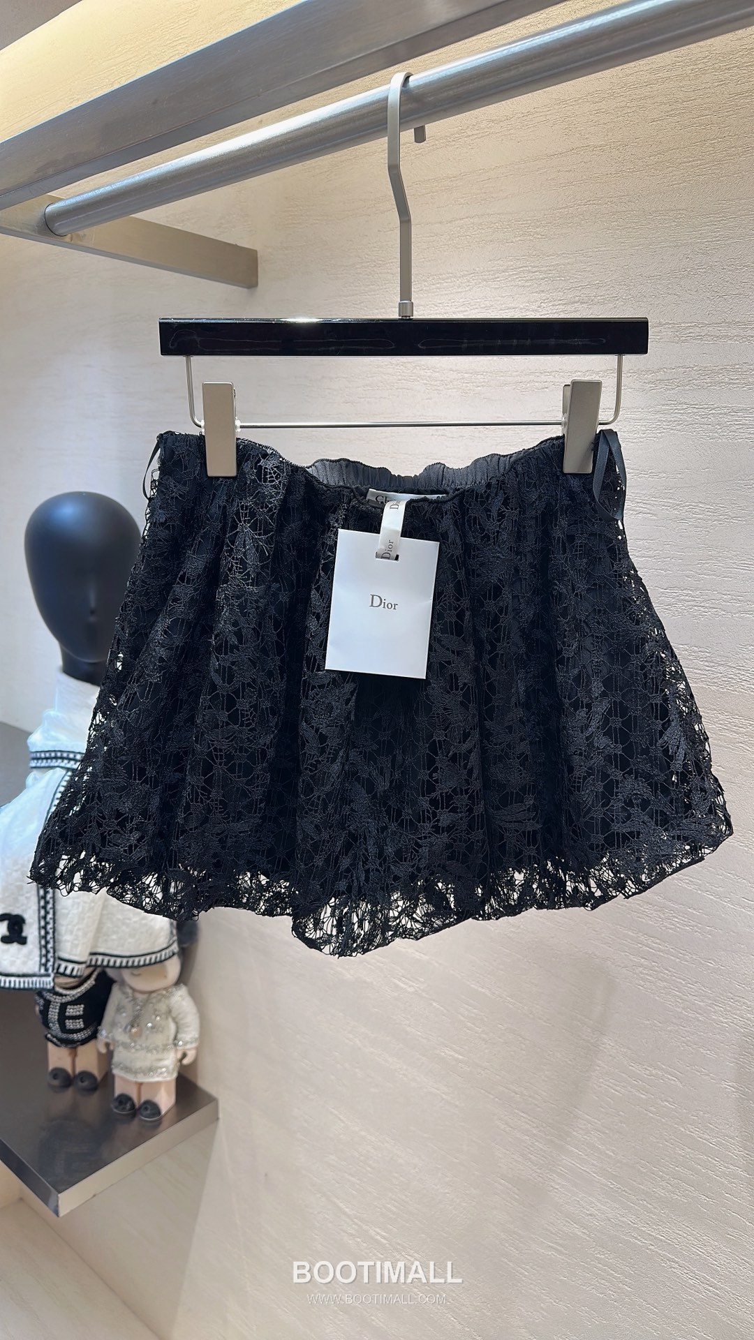 Dior Floral Appliqué Skirt 디올 플로럴 아플리케 스커트 36, 38, 40 4