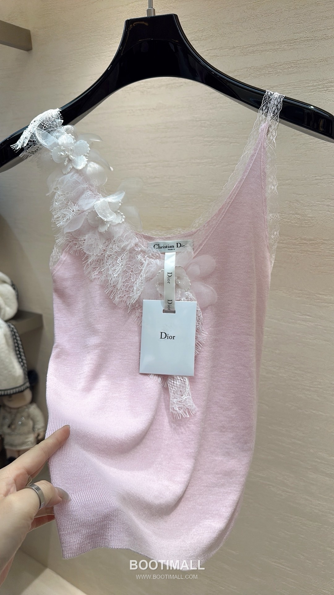 Dior Asymmetric Strap Cami Merino Wool Black Camisole 디올 비대칭 스트랩 캐미솔 메리노 울 블랙 S, M, L 2