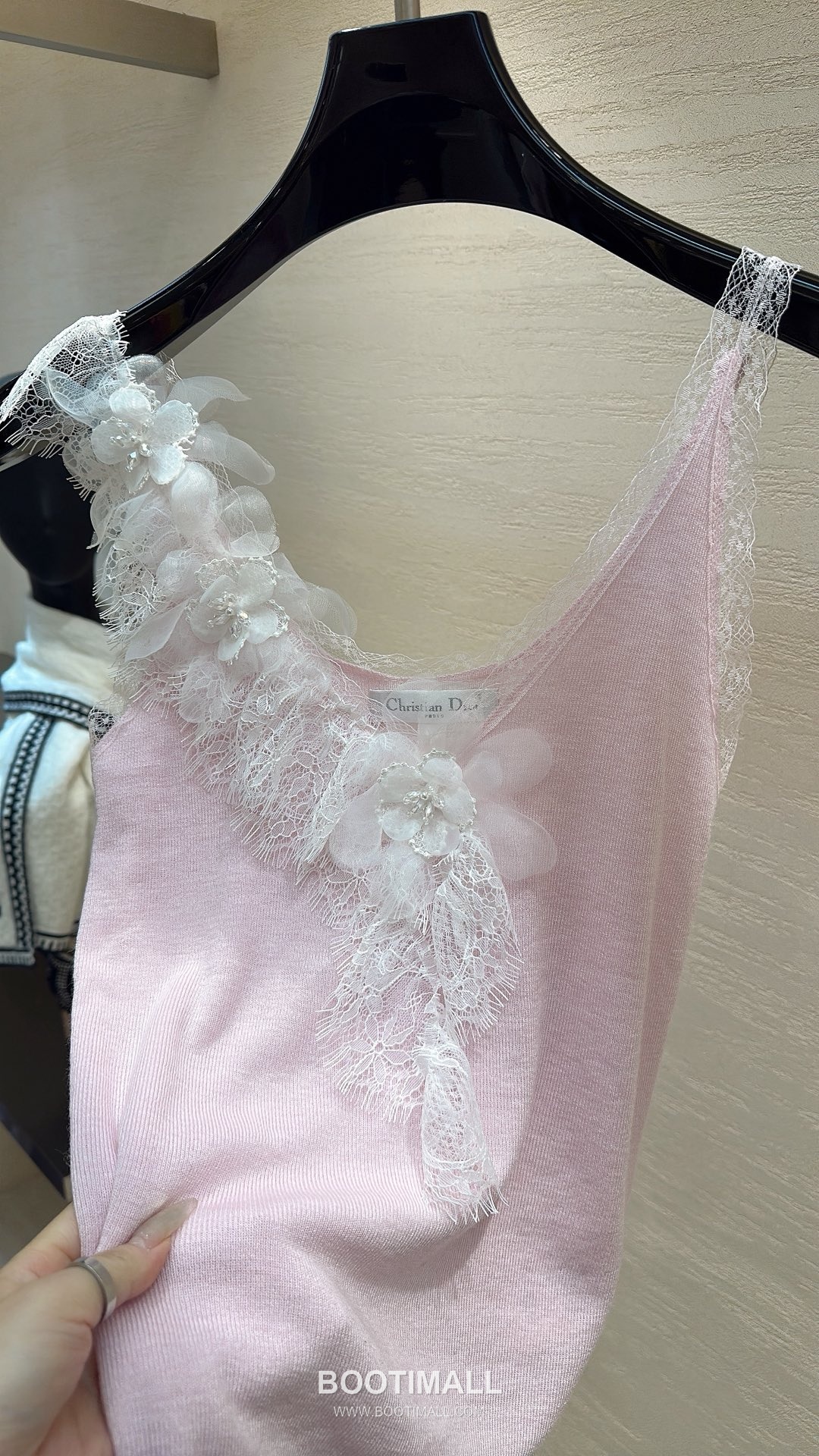 Dior Asymmetric Strap Cami Merino Wool Black Camisole 디올 비대칭 스트랩 캐미솔 메리노 울 블랙 S, M, L 4