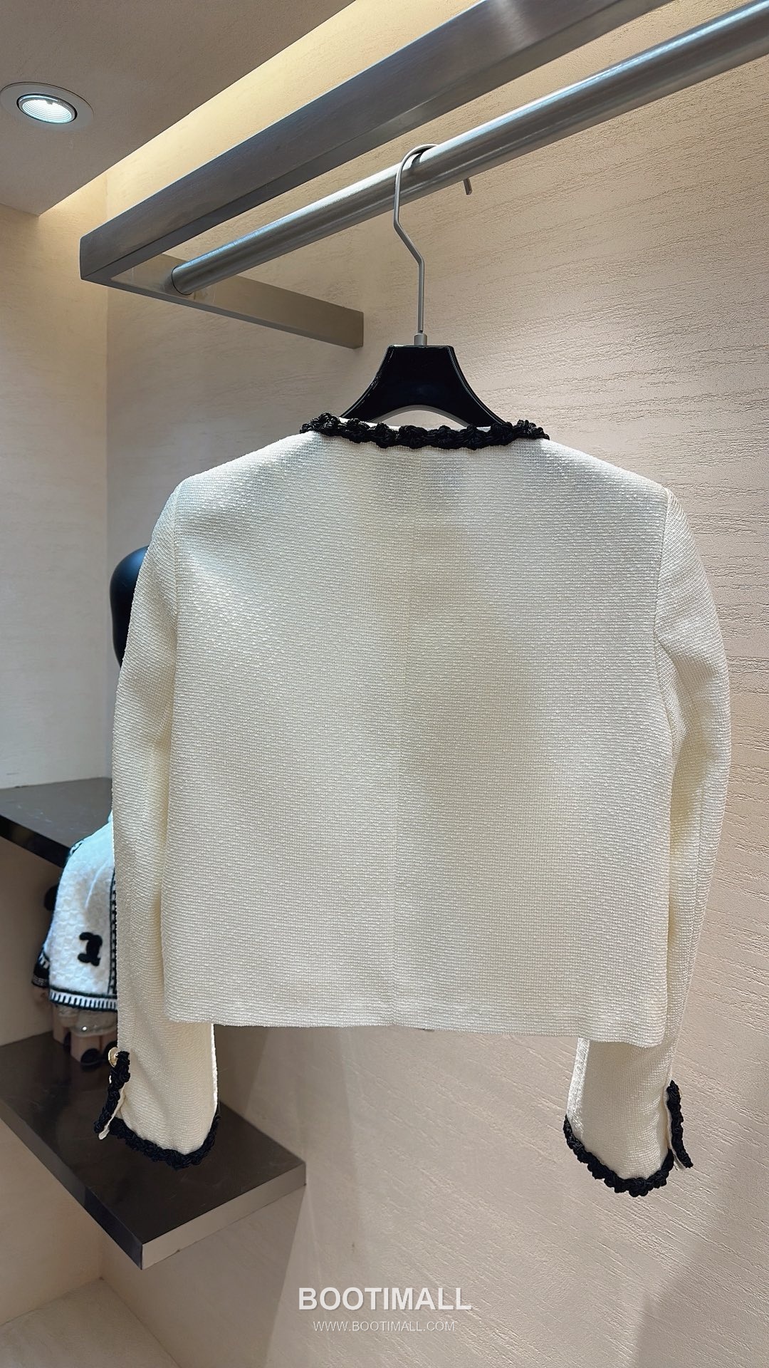 Balenciaga Contrast Trim Set Material  Black 발렌시아가 콘트라스트 트림 세트 소재 미기재 블랙 36, 38, 40 10