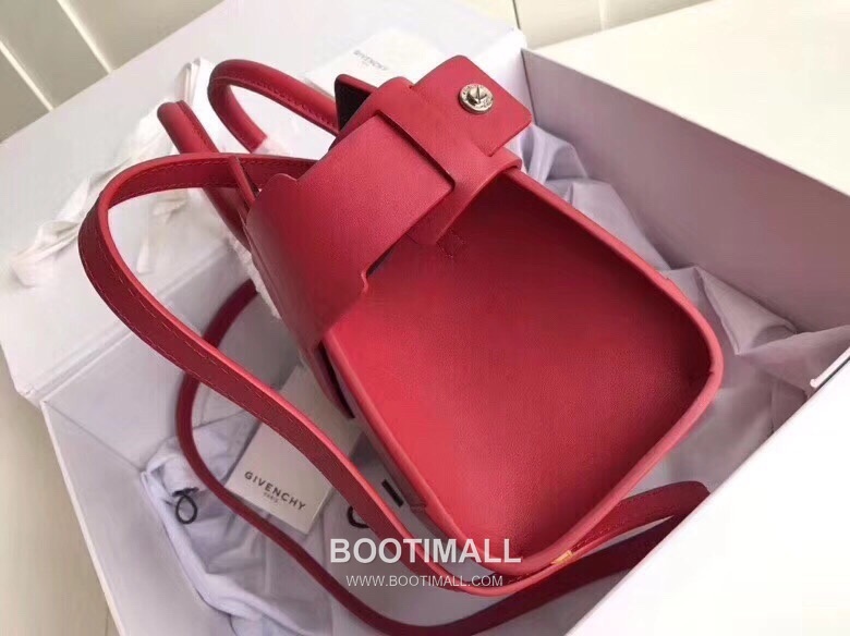 Givenchy Horizon Tote Smooth Leather Black Tote Bag 지방시 호라이즌 토트 스무스 레더 블랙 토트백 27cm 3