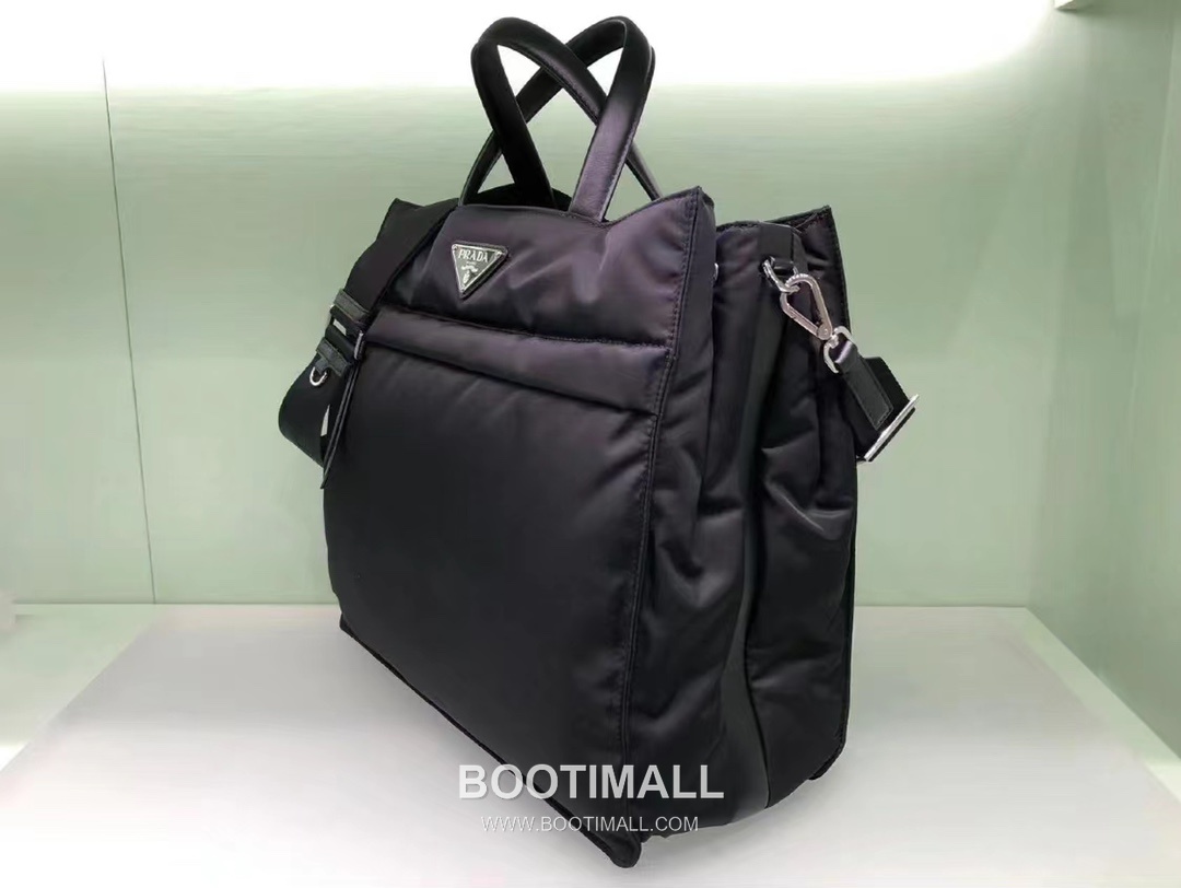 Prada Re-Nylon Tote Bag Recycled Nylon Black 프라다 리-나일론 토트백 2VG076 재생 나일론 블랙 38cm 7