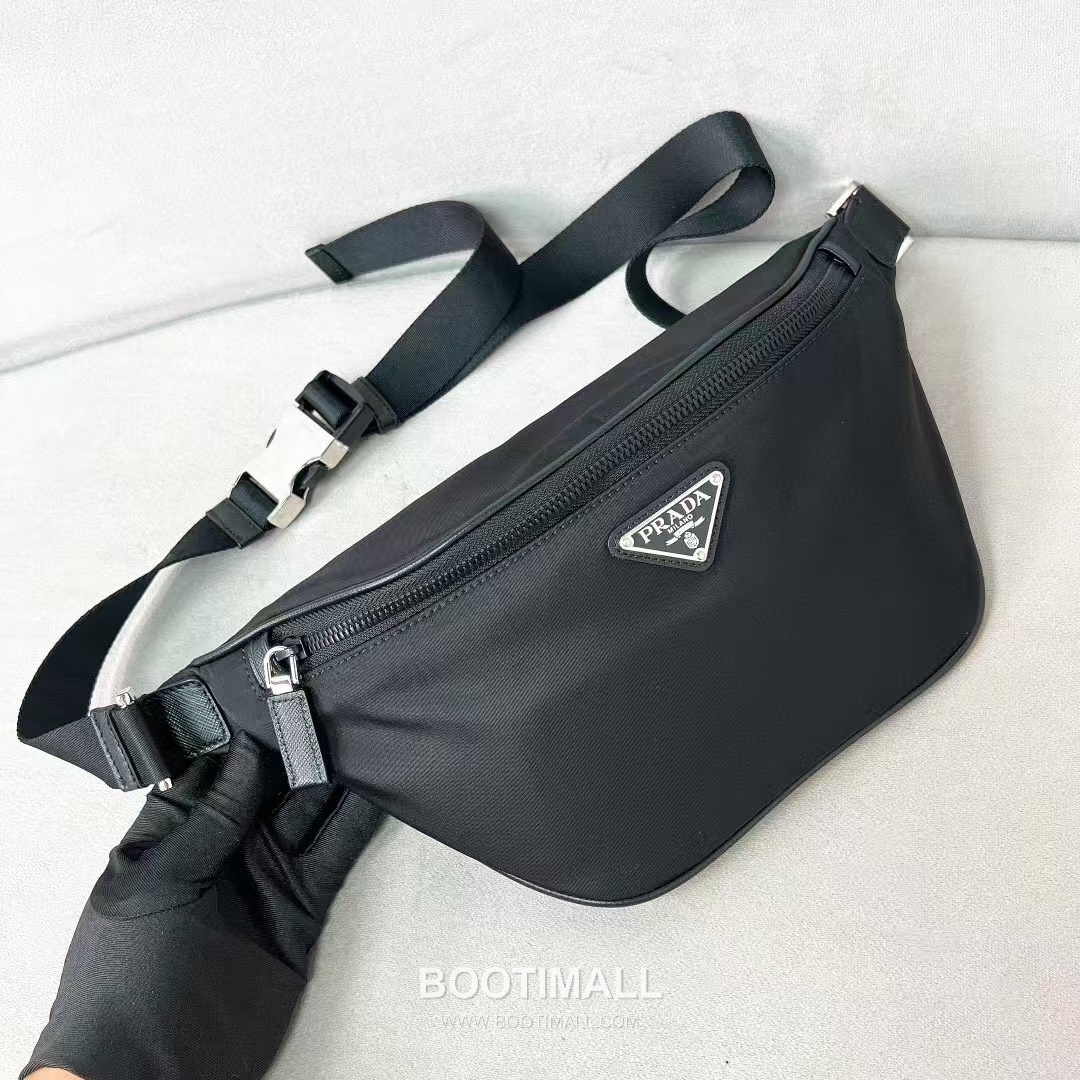 Prada Triangle Logo Nylon Black Belt 프라다 삼각 로고 나일론 블랙 벨트 2