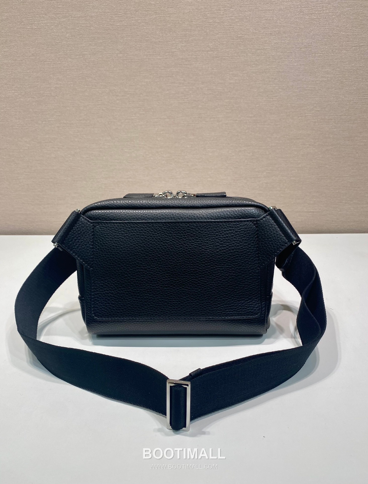 Prada Chest Bag Deerskin Leather Black Crossbody Bag 프라다 2VH181 체스트백 디어스킨 레더 블랙 크로스백 24cm 6
