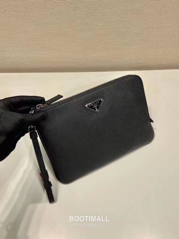 Prada Pouch Cross-Grain Calf Leather Black 프라다 2NH024 스몰 파우치 크로스그레인 카프 레더 블랙 24cm 3