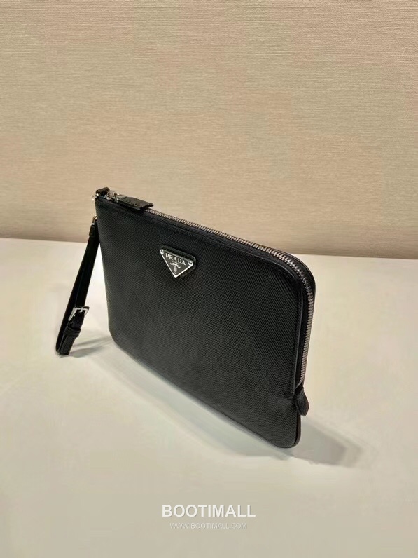 Prada Pouch Cross-Grain Calf Leather Black 프라다 2NH024 스몰 파우치 크로스그레인 카프 레더 블랙 24cm 4