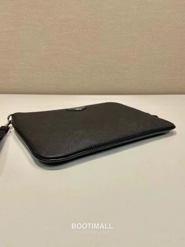 Prada Pouch Cross-Grain Calf Leather Black 프라다 2NH024 스몰 파우치 크로스그레인 카프 레더 블랙 24cm 7
