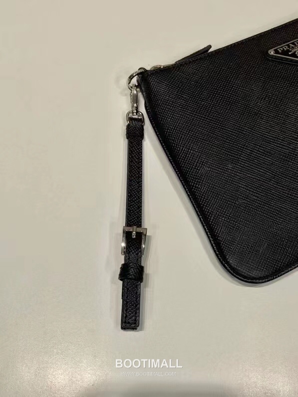 Prada Pouch Cross-Grain Calf Leather Black 프라다 2NH024 스몰 파우치 크로스그레인 카프 레더 블랙 24cm 8