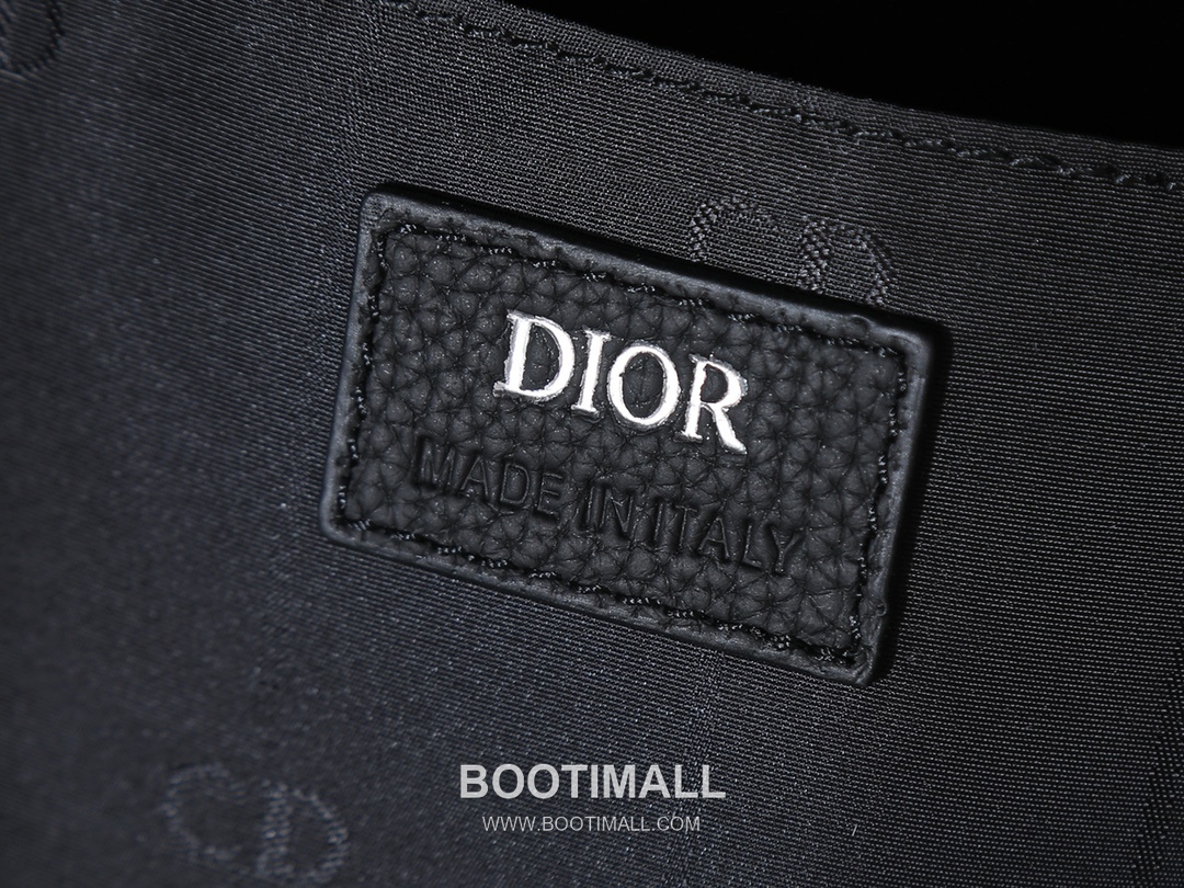 Dior CD Icon Backpack Matte Grained Calfskin Black 디올 CD 아이콘 백팩 1ICBA233ICO 무광 그레인드 카프스킨 블랙 40cm 8