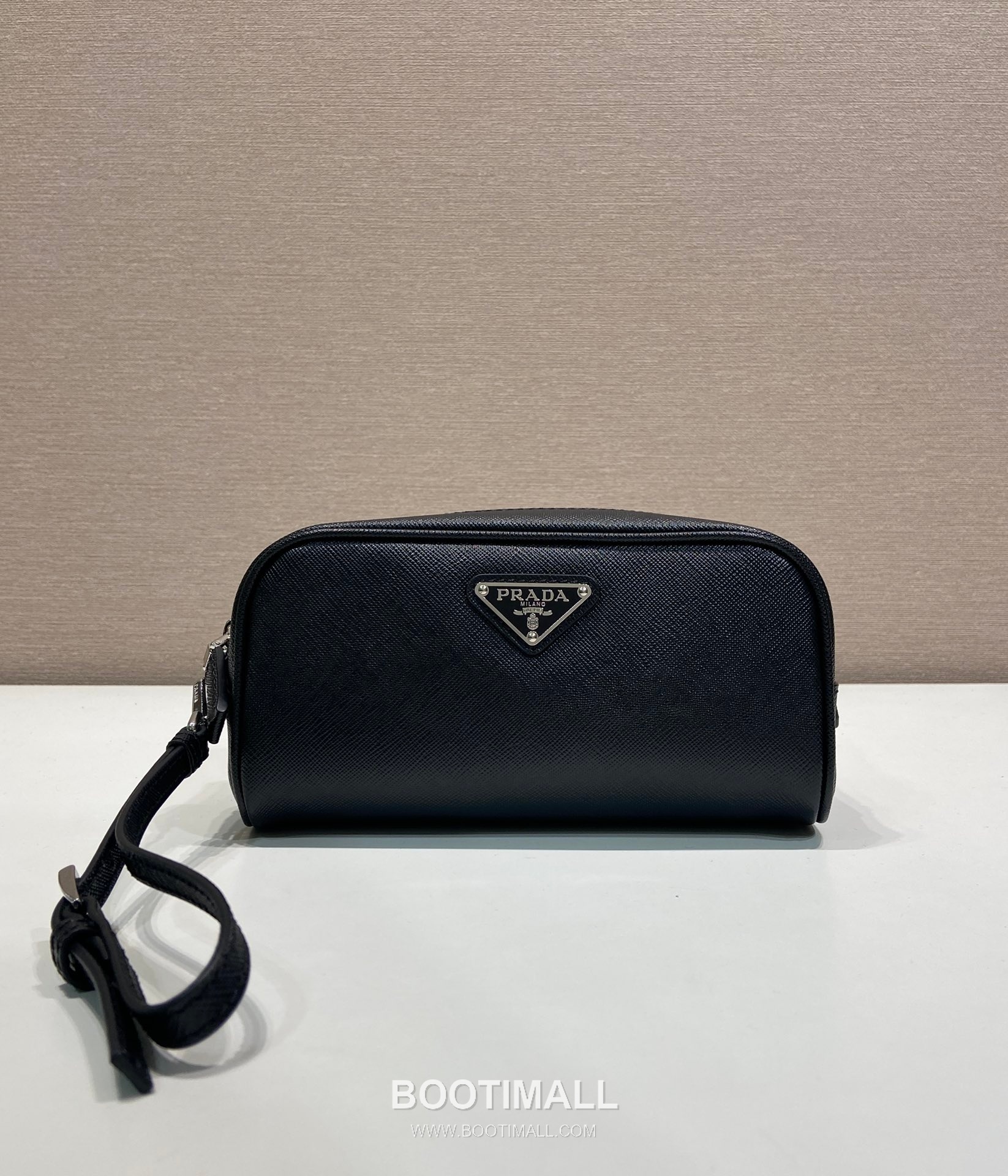 Prada Saffiano Small Pouch Saffiano Leather Black 프라다 사피아노 스몰 파우치 2NE045 사피아노 가죽 블랙 20cm 1