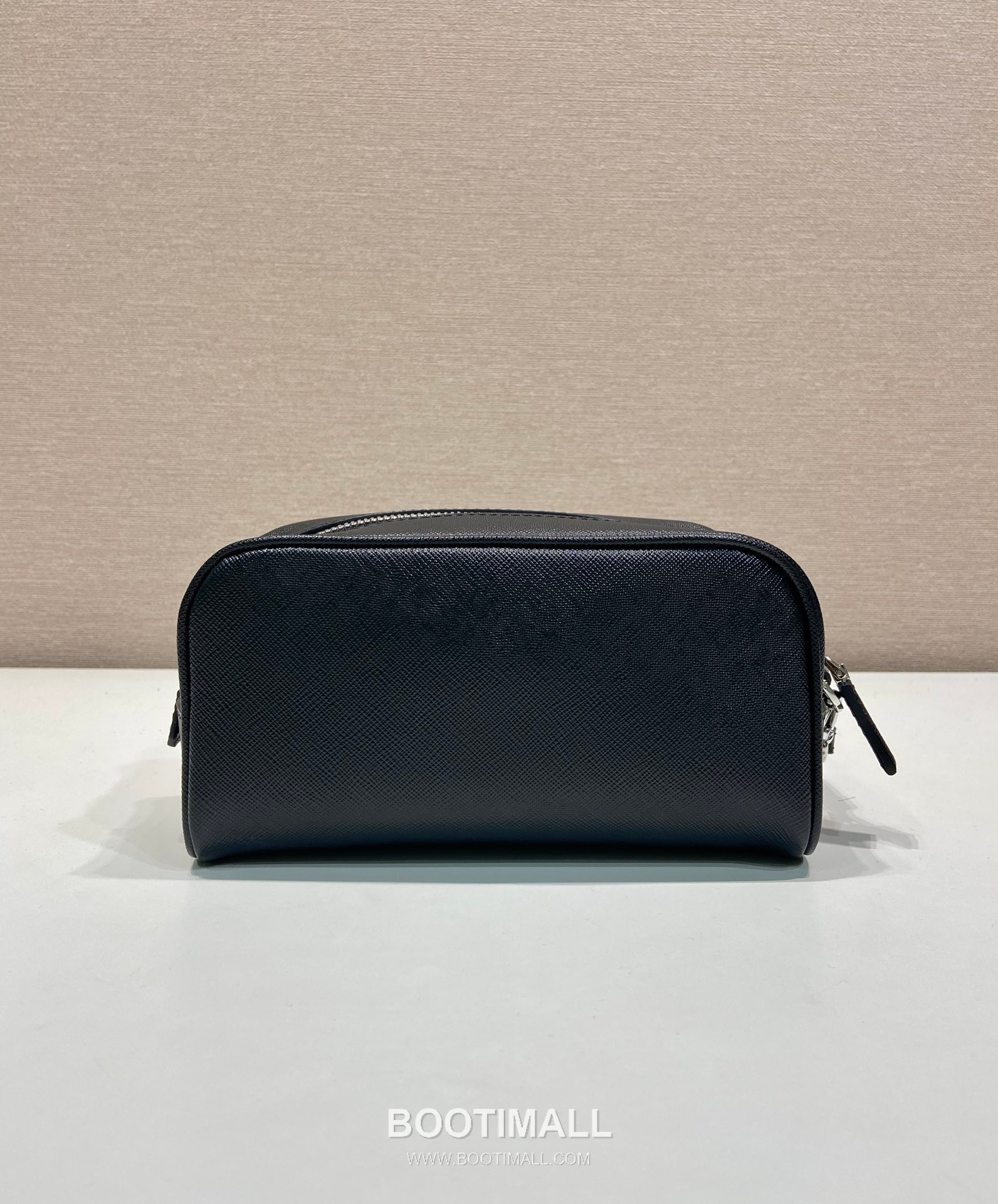 Prada Saffiano Small Pouch Saffiano Leather Black 프라다 사피아노 스몰 파우치 2NE045 사피아노 가죽 블랙 20cm 4