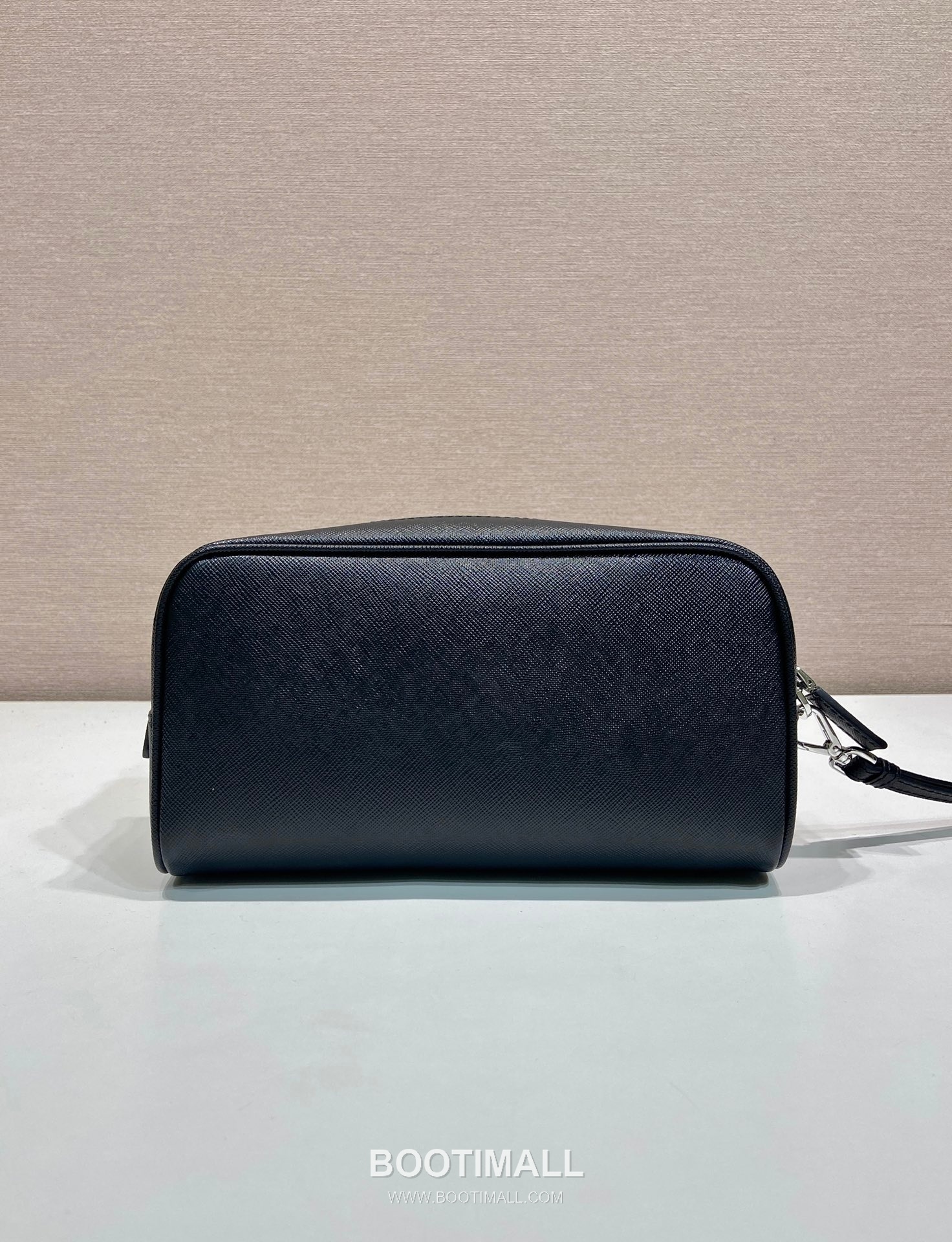Prada Large Pouch Saffiano Leather Black 프라다 2NE065 라지 파우치 사피아노 레더 블랙 22.5cm 4