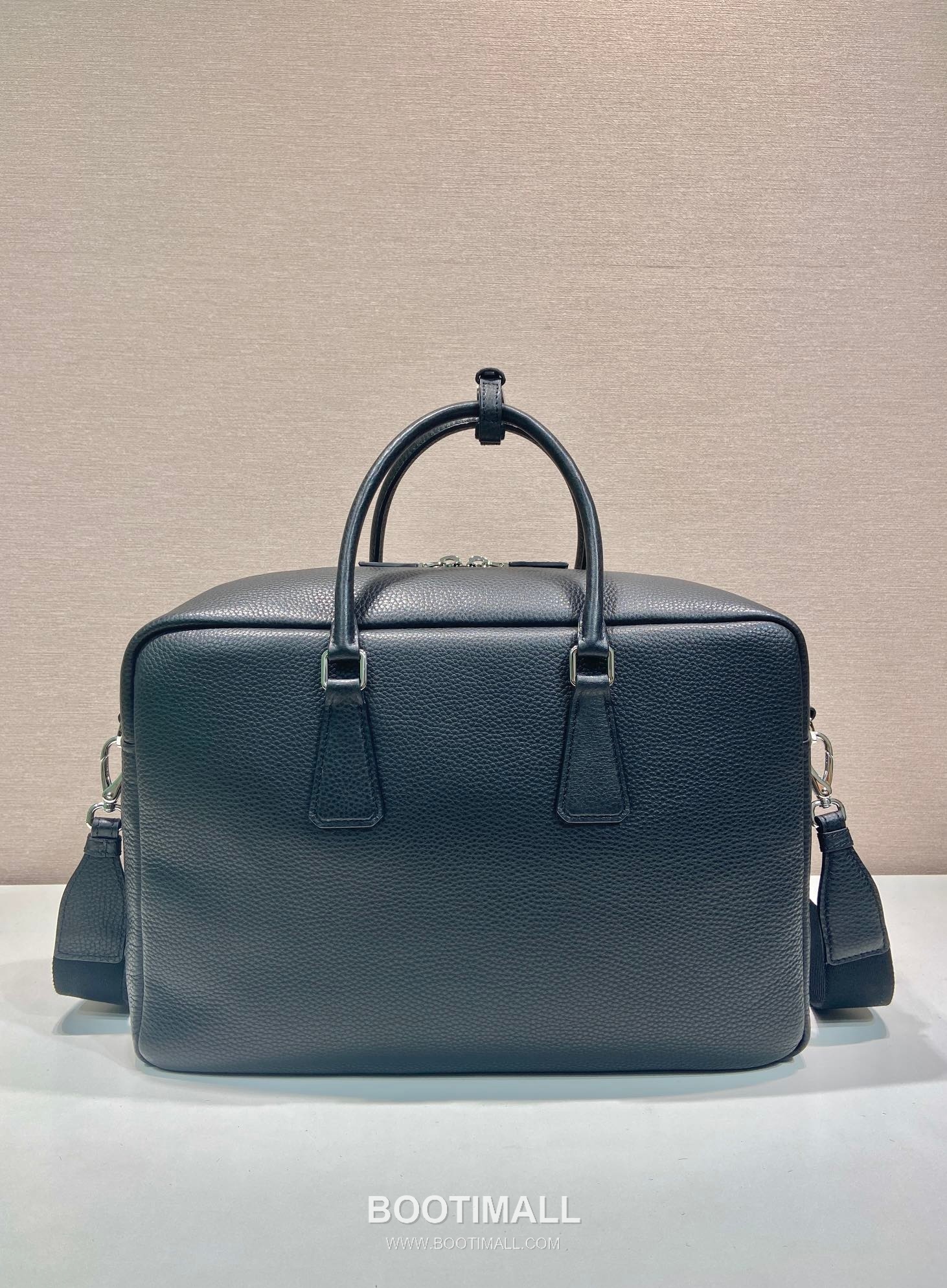 Prada Briefcase Deerskin-Embossed Cowhide Leather Black 프라다 2VE339 브리프케이스 디어스킨 엠보싱 소가죽 블랙 40cm 4
