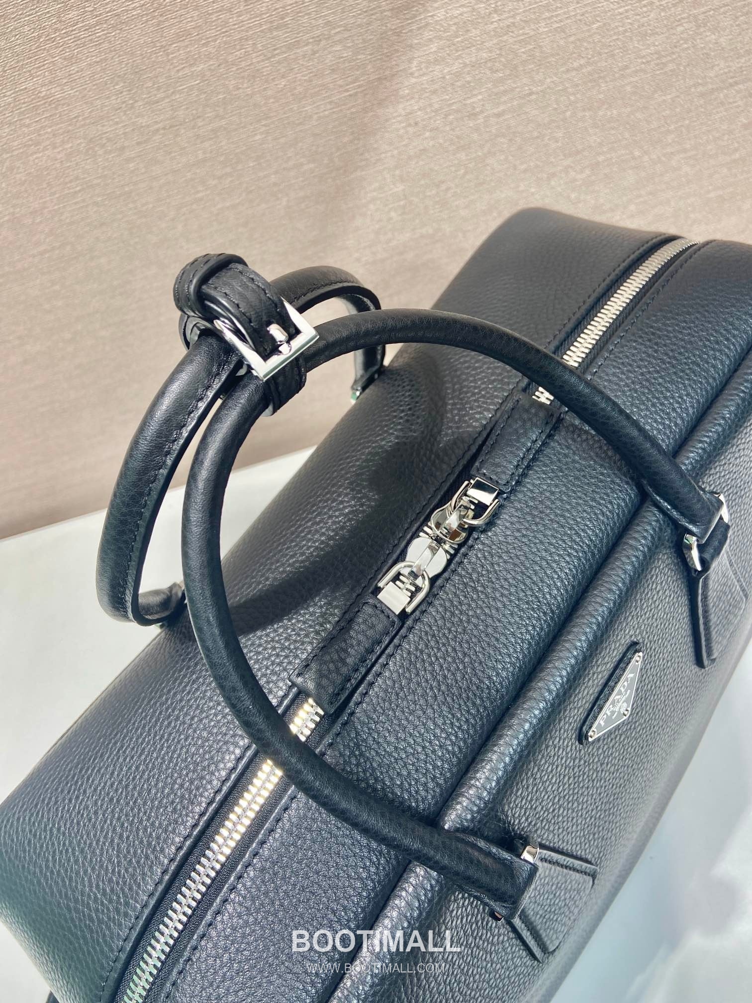 Prada Briefcase Deerskin-Embossed Cowhide Leather Black 프라다 2VE339 브리프케이스 디어스킨 엠보싱 소가죽 블랙 40cm 7