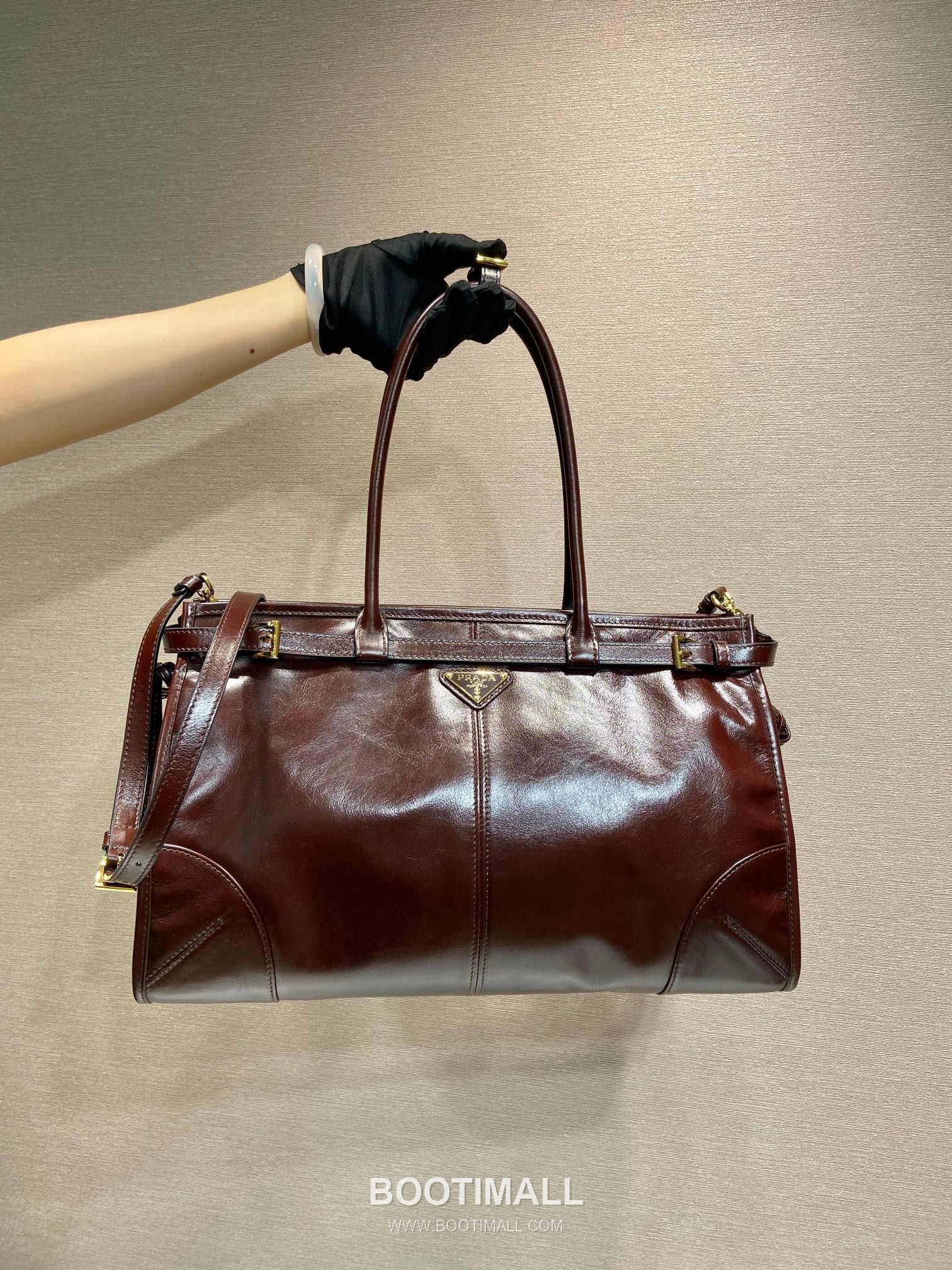 Prada Oil-Wax Leather Tote Oil-Wax Leather Brown Tote Bag 프라다 오일 왁스 레더 토트 오일 왁스 레더 브라운 토트백 38cm 2