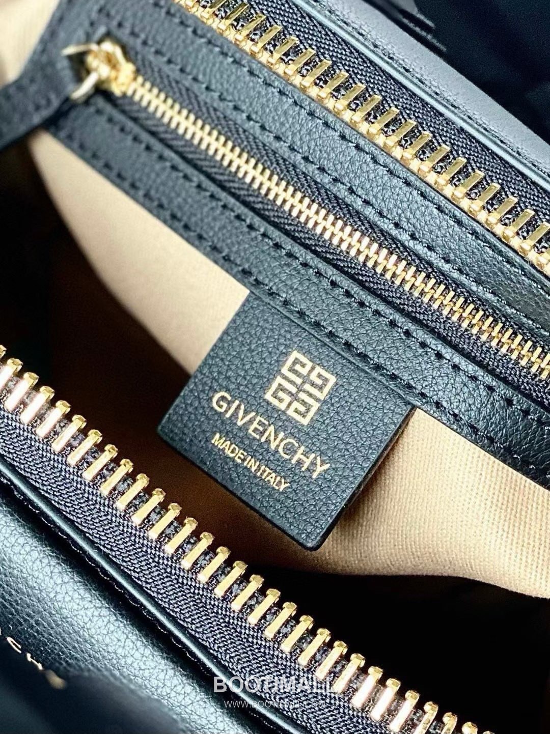 Givenchy Antigona Tote Grained Calfskin Black Tote Bag 지방시 안티고나 토트 그레인드 카프스킨 블랙 토트백 34cm 8