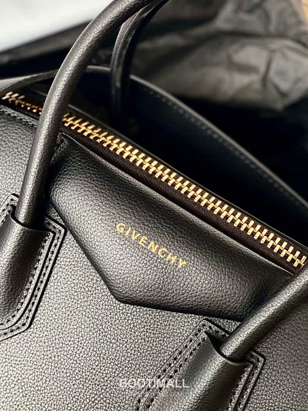 Givenchy Antigona Tote Grained Calfskin Black Tote Bag 지방시 안티고나 토트 그레인드 카프스킨 블랙 토트백 34cm 9