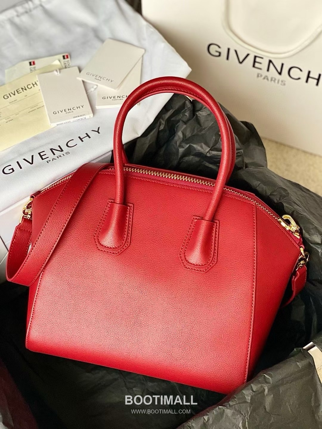 Givenchy Antigona Tote Grained Calfskin Black Tote Bag 지방시 안티고나 토트 그레인드 카프스킨 블랙 토트백 34cm 2