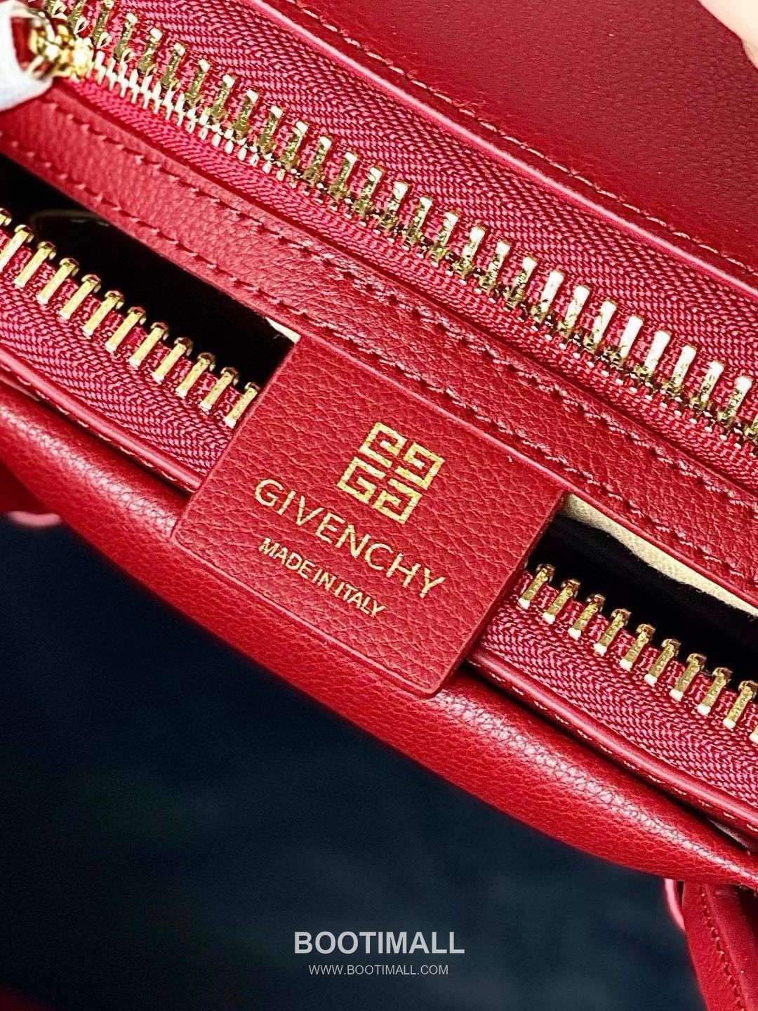 Givenchy Antigona Tote Grained Calfskin Black Tote Bag 지방시 안티고나 토트 그레인드 카프스킨 블랙 토트백 34cm 9