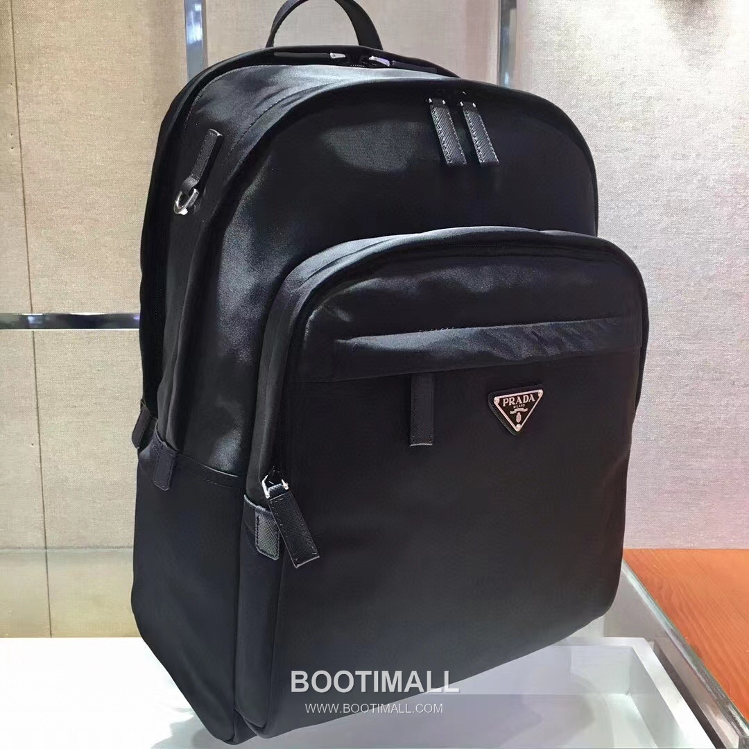 Prada Backpack Nylon, Saffiano Leather Trim Black 프라다 2VZ048 백팩 나일론, 사피아노 가죽 트리밍 블랙 43.5cm 2