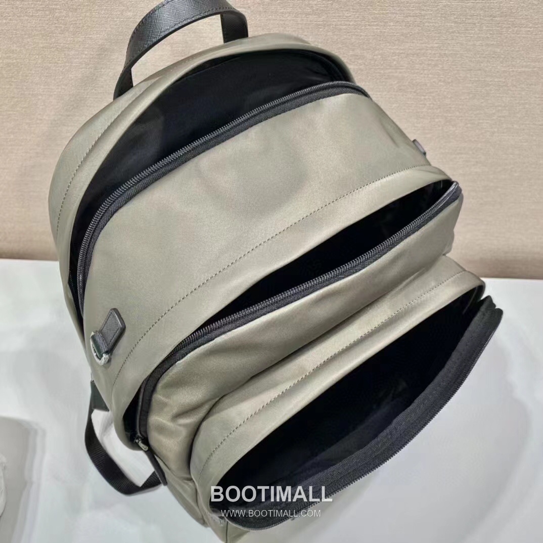 Prada Backpack Nylon, Saffiano Leather Trim Black 프라다 2VZ048 백팩 나일론, 사피아노 가죽 트리밍 블랙 43.5cm 7