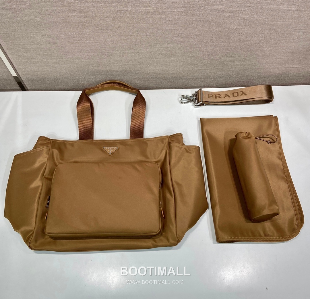 Prada Classic Mommy Bag Nylon Brandy Tote Bag 프라다 클래식 맘미 백 나일론 브랜디 토트백 35cm 3