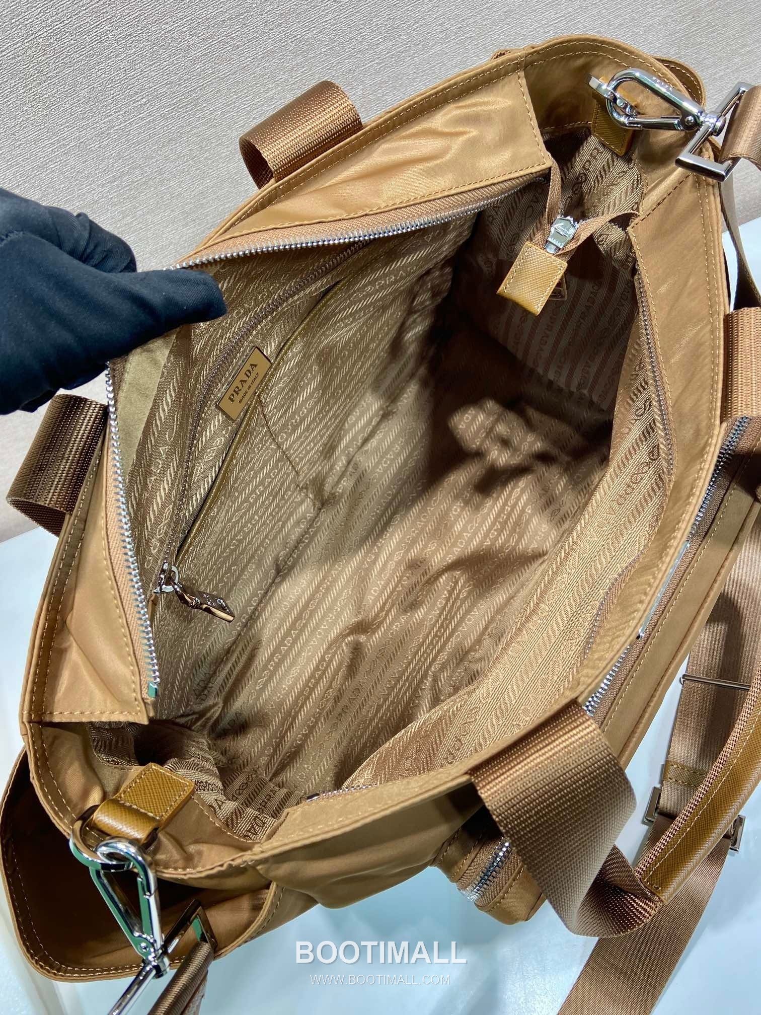 Prada Classic Mommy Bag Nylon Brandy Tote Bag 프라다 클래식 맘미 백 나일론 브랜디 토트백 35cm 8