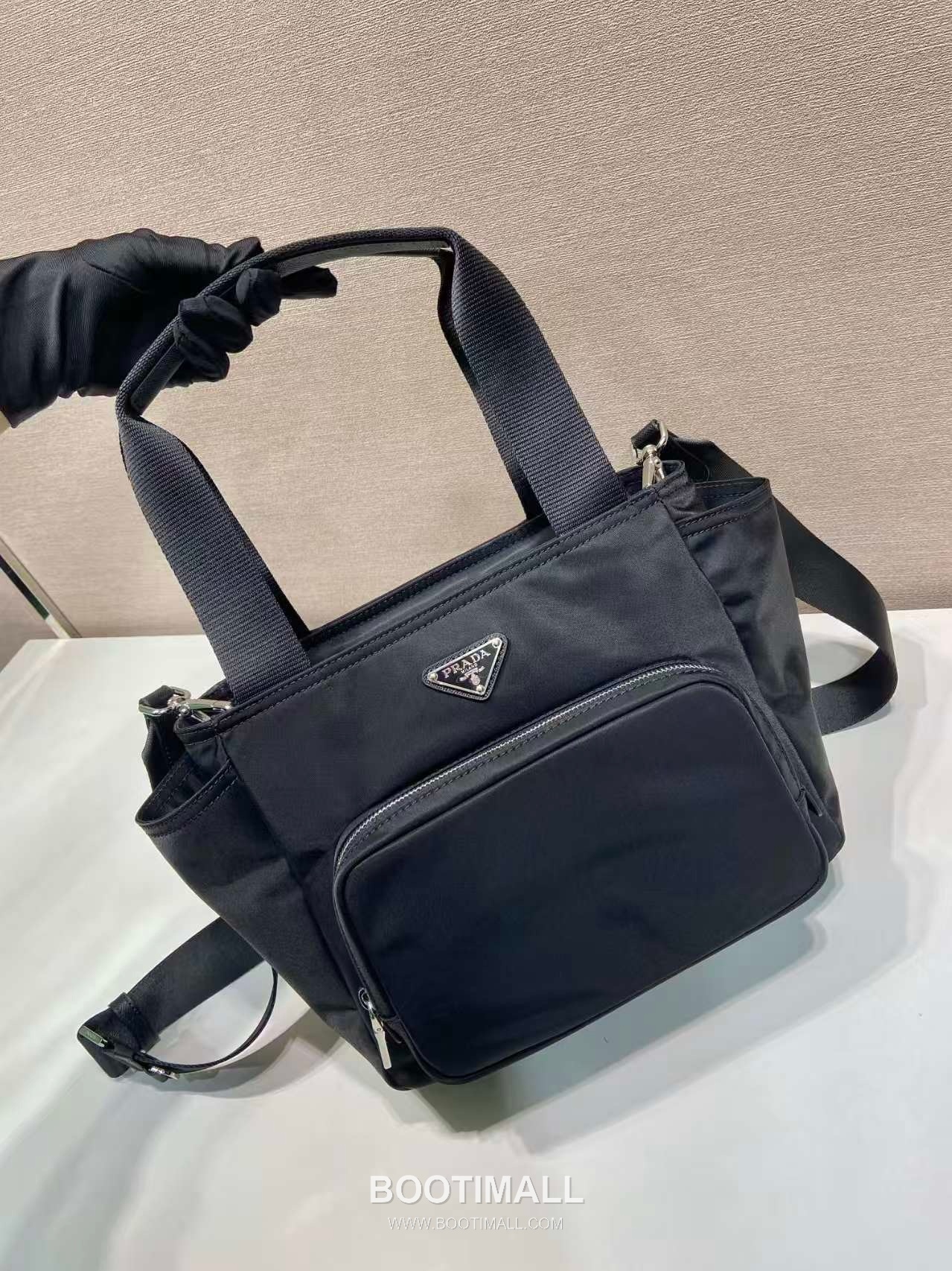 Prada Re-Nylon Tote Bag Re-Nylon Black 프라다 리나일론 토트백 1BG582 리나일론 블랙 26cm 5