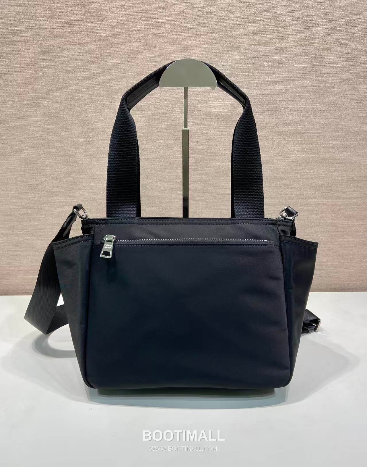 Prada Re-Nylon Tote Bag Re-Nylon Black 프라다 리나일론 토트백 1BG582 리나일론 블랙 26cm 6