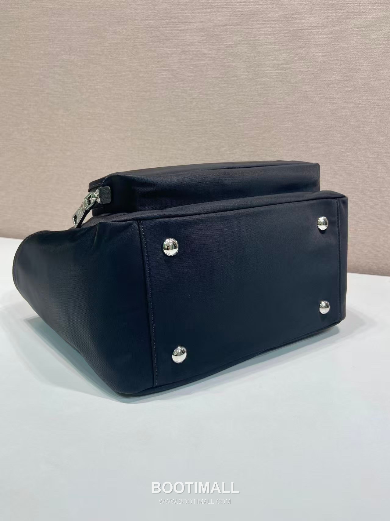 Prada Re-Nylon Tote Bag Re-Nylon Black 프라다 리나일론 토트백 1BG582 리나일론 블랙 26cm 8