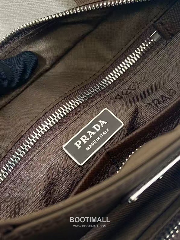 Prada Re-Nylon Tote Bag Re-Nylon Black 프라다 리나일론 토트백 1BG582 리나일론 블랙 26cm 11