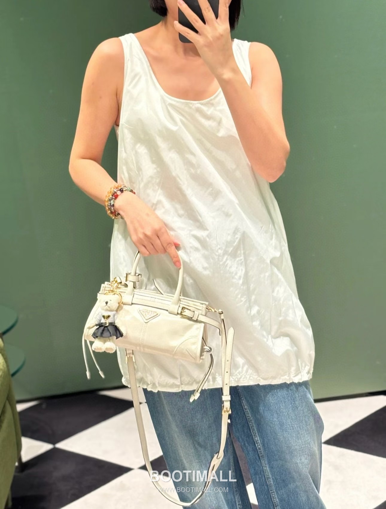 Prada Soft Lux Mini Bag Oiled Wax Leather Black Top Handle Bag 프라다 소프트 럭스 미니 백 오일드 왁스 레더 블랙 탑핸들백 23.5cm 5