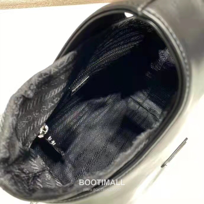 Prada Bucket Bag Calfskin Leather Beige 프라다 1NE616 버킷백 카프스킨 레더 베이지 18cm 9