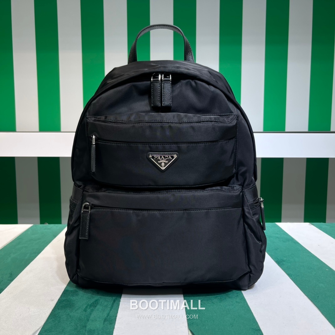 Prada Backpack Parachute Fabric, Canvas Black 프라다 2VZ025 백팩 낙하산 원단, 캔버스 블랙 40cm 1