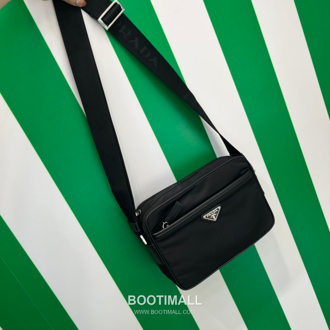 Prada Invites Nylon Bag Nylon Black Crossbody Bag 프라다 인바이츠 나일론 백 2VH048 나일론 블랙 크로스백 23cm 1