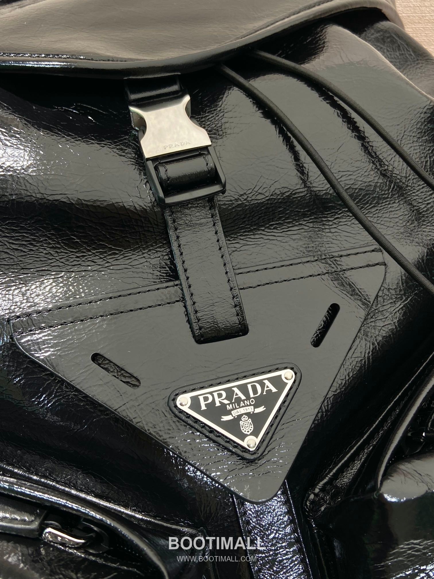 Prada Runway Backpack Waxed Calfskin Black 프라다 2VZ108 런웨이 백팩 왁스드 카프스킨 블랙 45cm 9