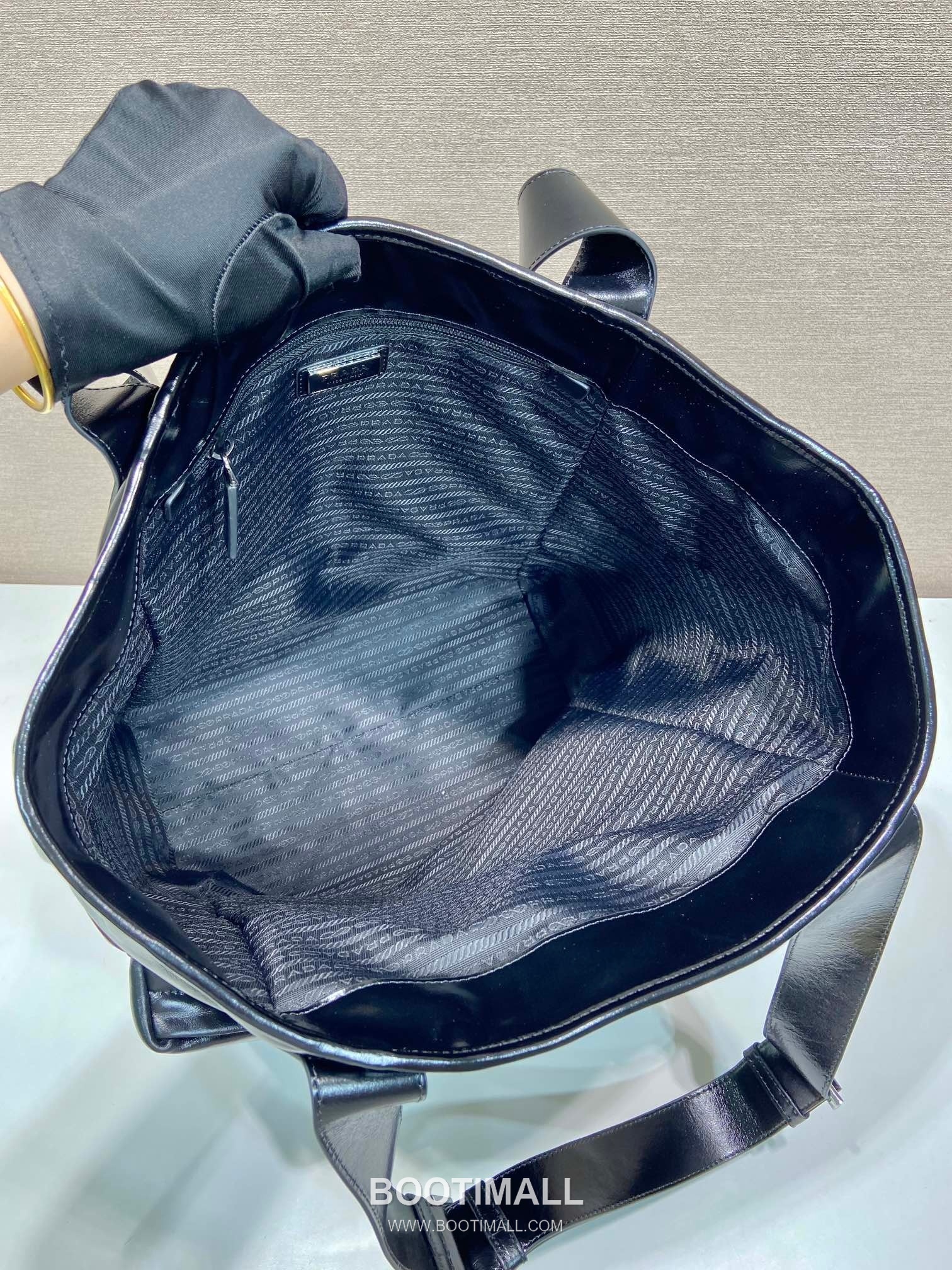 Prada Tote Bag Oiled Wax Leather Brown 프라다 2VG120 토트백 오일드 왁스 레더 브라운 42.5cm 11