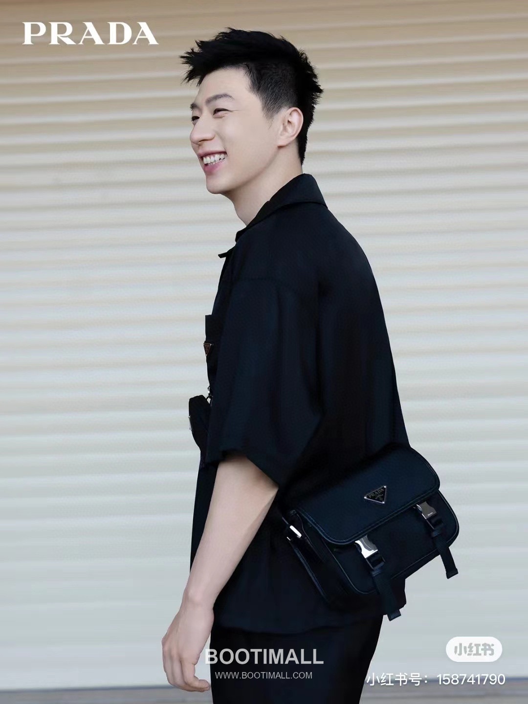 Prada Triangle Logo Crossbody Parachute Nylon Black Crossbody Bag 프라다 삼각 로고 크로스백 파라슈트 나일론 블랙 22cm 4