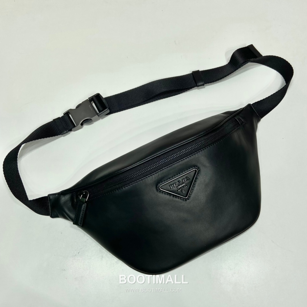 Prada All-Leather Belt Bag Calfskin Leather Black 프라다 올 레더 벨트백 2VL033 카프스킨 레더 블랙 33cm 4