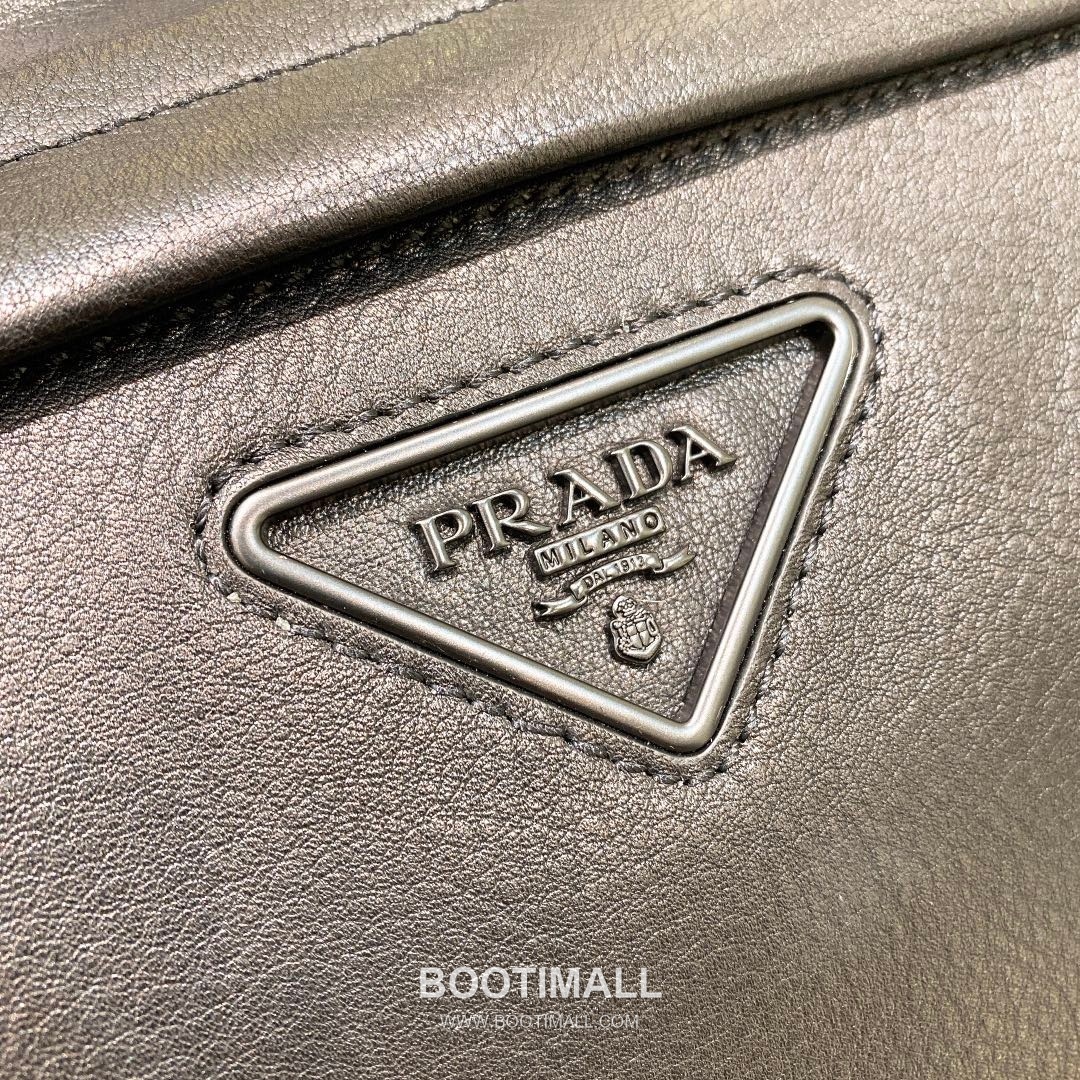 Prada Messenger Calfskin Leather Rust Messenger Bag 프라다 2VH125 메신저 카프스킨 레더 러스트 메신저백 4