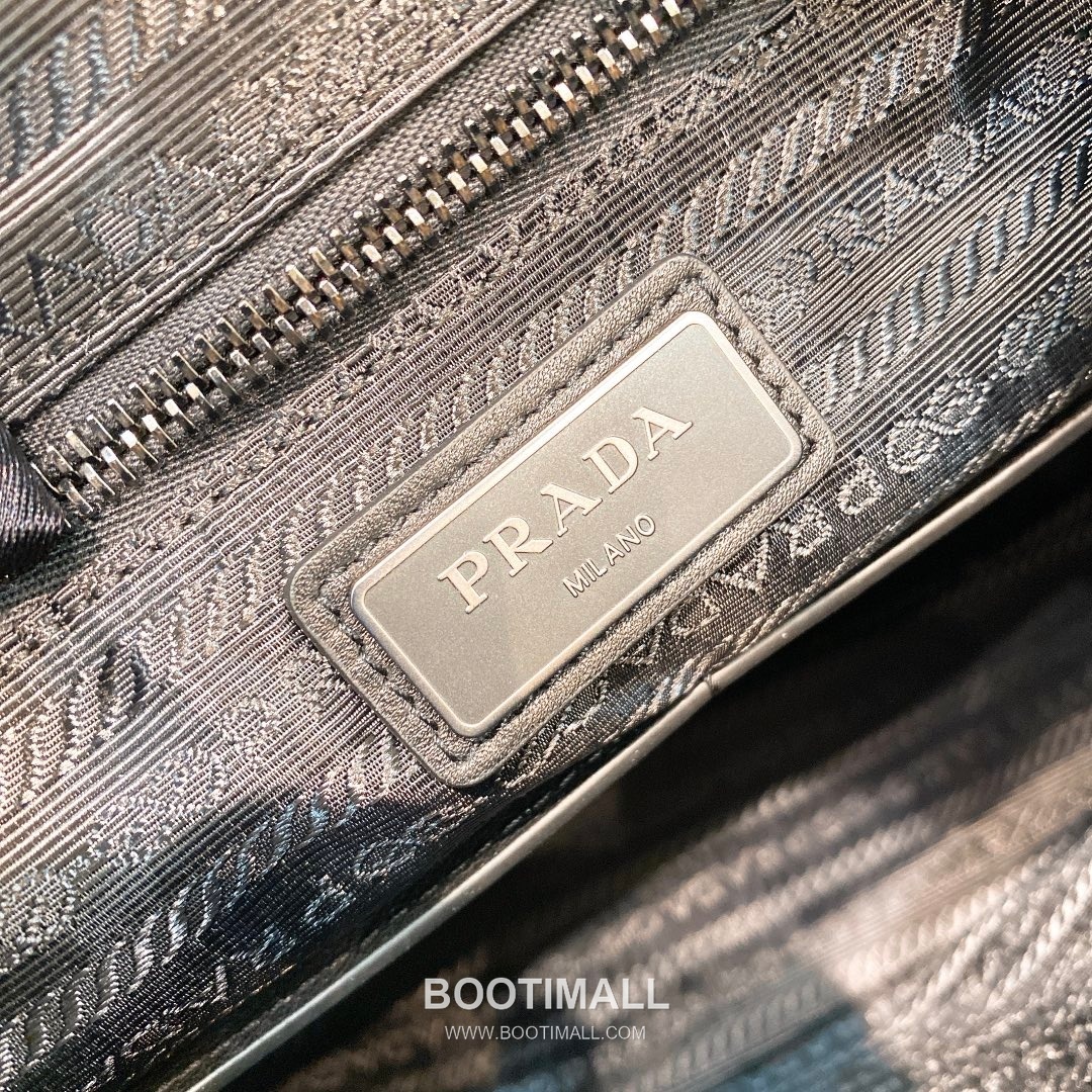 Prada Messenger Calfskin Leather Rust Messenger Bag 프라다 2VH125 메신저 카프스킨 레더 러스트 메신저백 10