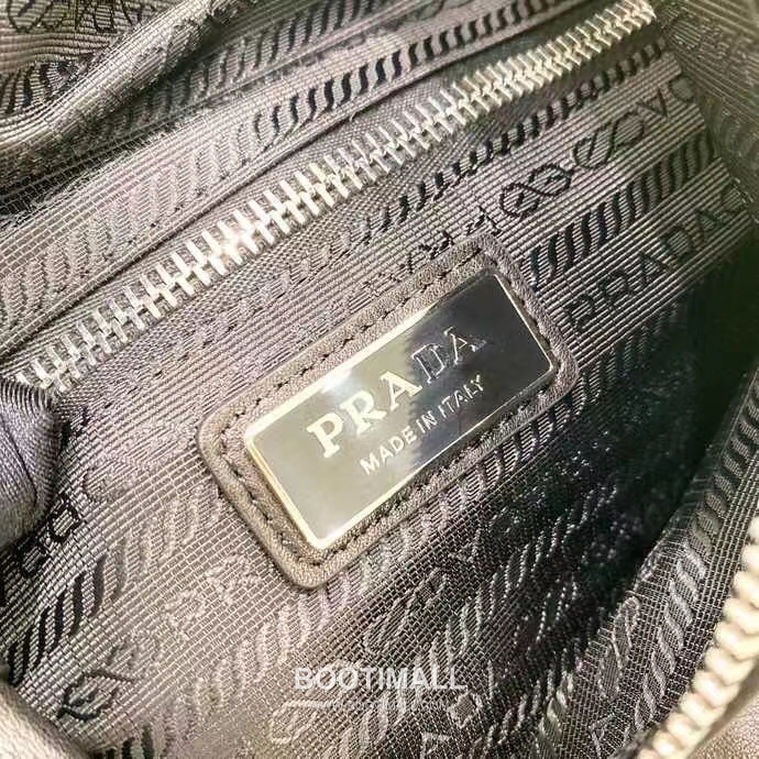 Prada Backpack Leather Black 프라다 2VZ092 백팩 가죽 블랙 37.5cm 11