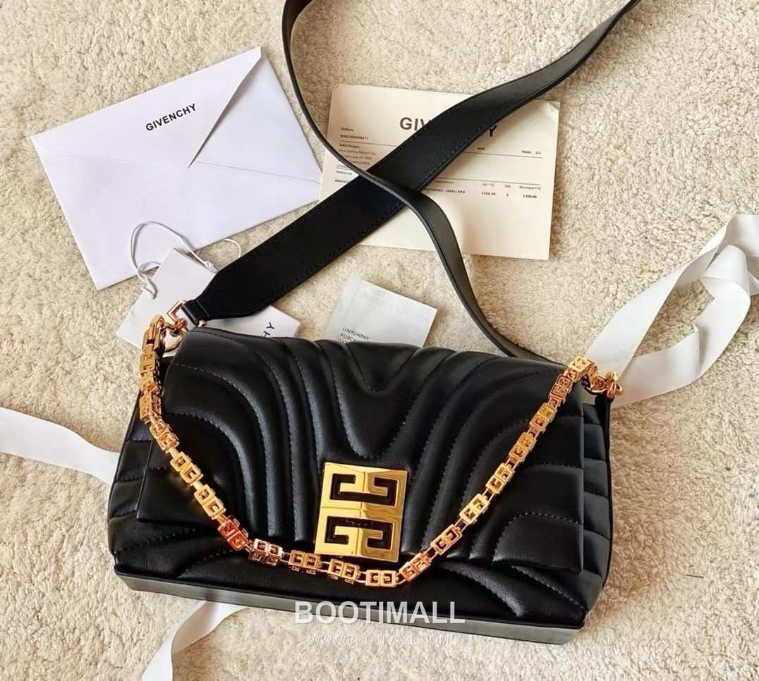 Fendi 4G Soft Baguette Lambskin Black Shoulder Bag 펜디 4G 소프트 바게트 램스킨 블랙 숄더백 25cm 4