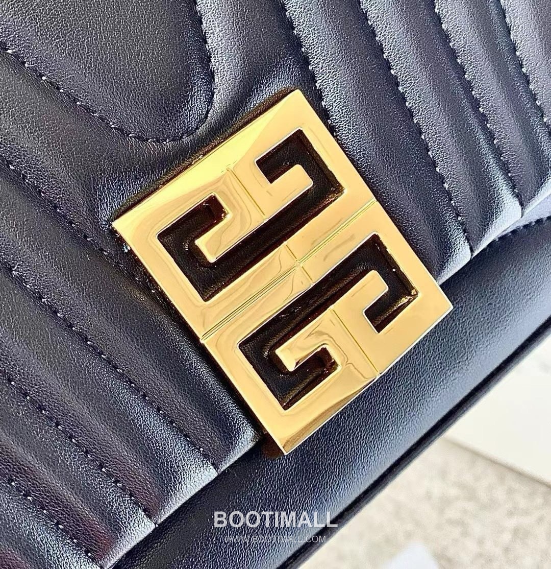 Fendi 4G Soft Baguette Lambskin Black Shoulder Bag 펜디 4G 소프트 바게트 램스킨 블랙 숄더백 25cm 7