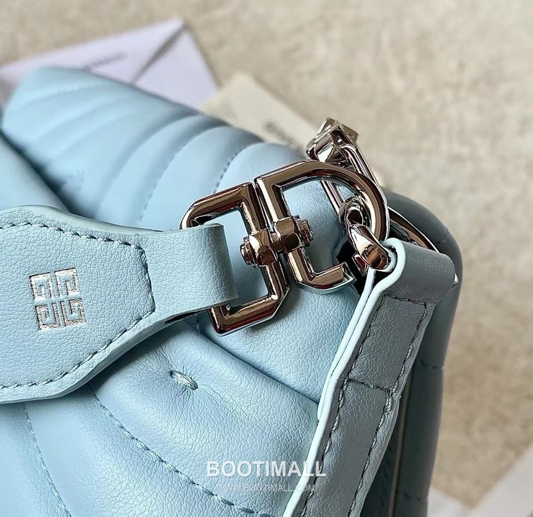 Fendi 4G Soft Baguette Lambskin Black Shoulder Bag 펜디 4G 소프트 바게트 램스킨 블랙 숄더백 25cm 9