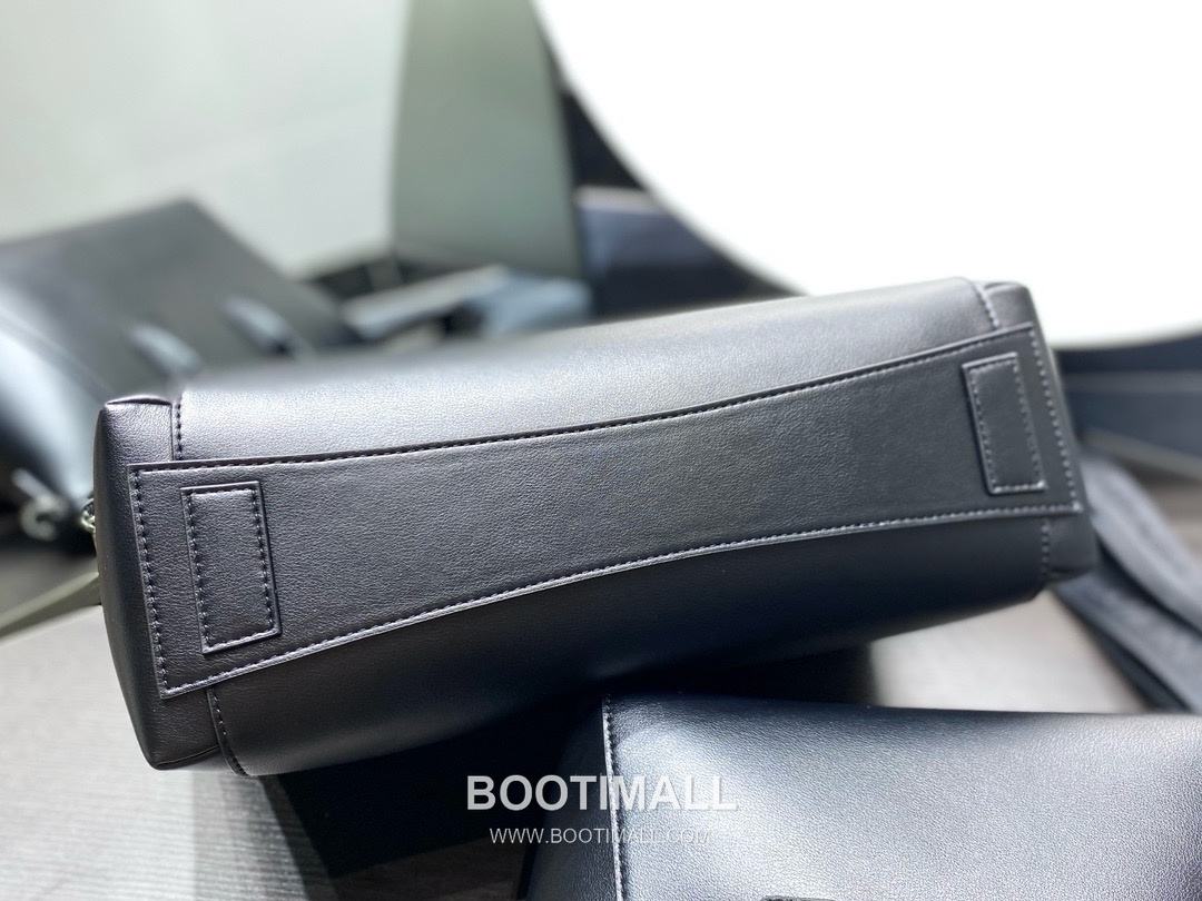 Givenchy Antigona Sport Medium Calfskin Orange Top Handle Bag 지방시 안티고나 미디엄 카프스킨 오렌지 탑핸들백 37cm 4